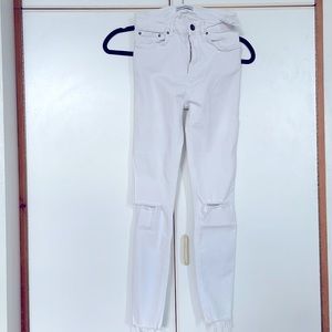 |||White denim jeans